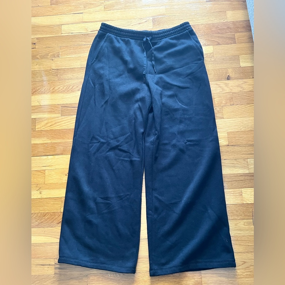 Victoria's Secret Black Wide Leg Lounge Pants - Large